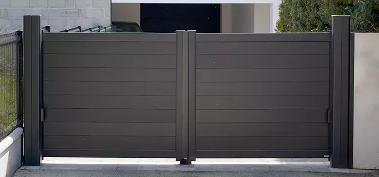 Common Residential Gate Issues We Resolve in Chicago, IL